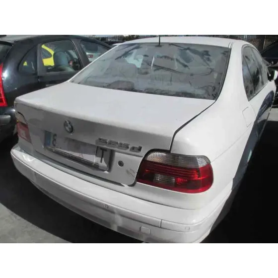 BMW SERIE 5 BERLINA (E39) '2001 2.5 24V TURBODIESEL CAT BLANCO