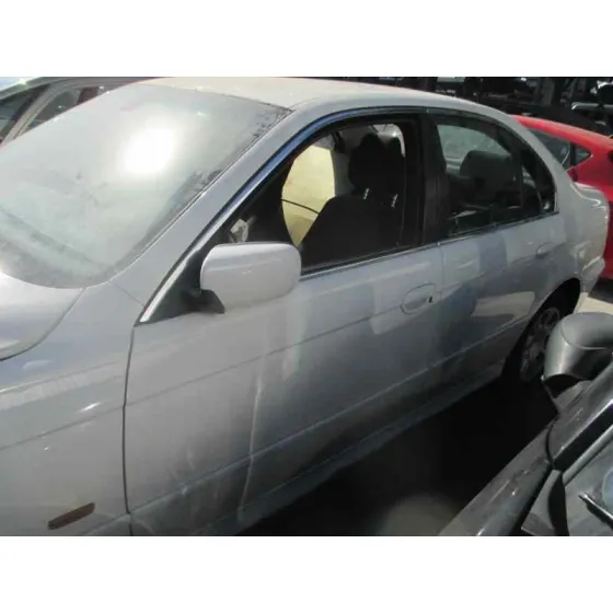 BMW SERIE 5 BERLINA (E39) '2001 2.5 24V TURBODIESEL CAT BLANCO