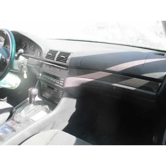 BMW SERIE 5 BERLINA (E39) '2001 2.5 24V TURBODIESEL CAT BLANCO