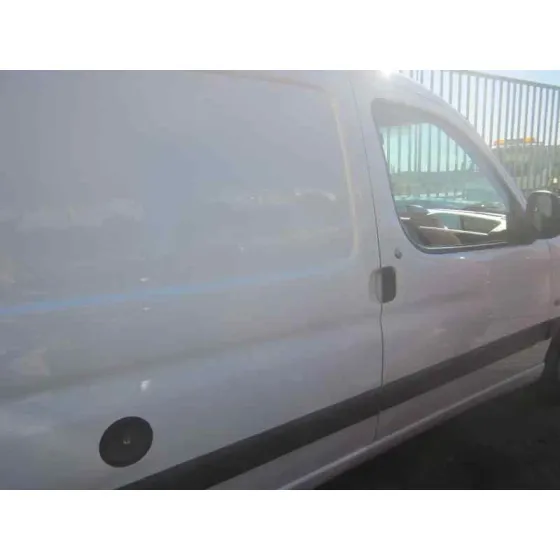 PEUGEOT PARTNER (S2) '2005 COMBIESPACE BLANCO
