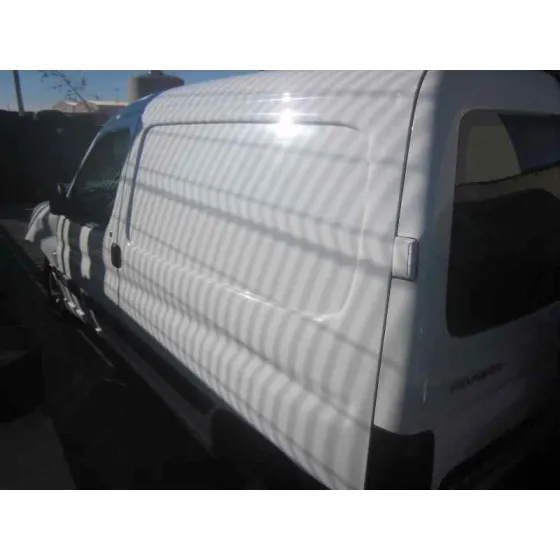 PEUGEOT PARTNER (S2) '2005 COMBIESPACE BLANCO