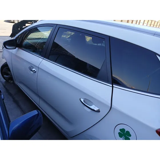 Kia CARENS IV 2013