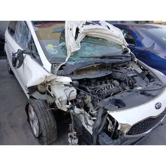 Kia CARENS IV 2013