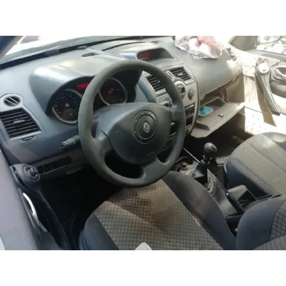 RENAULT MEGANE II BERLINA 5P '2003 CONFORT AUTHENTIQUE GRIS