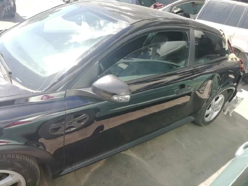 VOLVO C30 '2010 1.6 D NEGRO