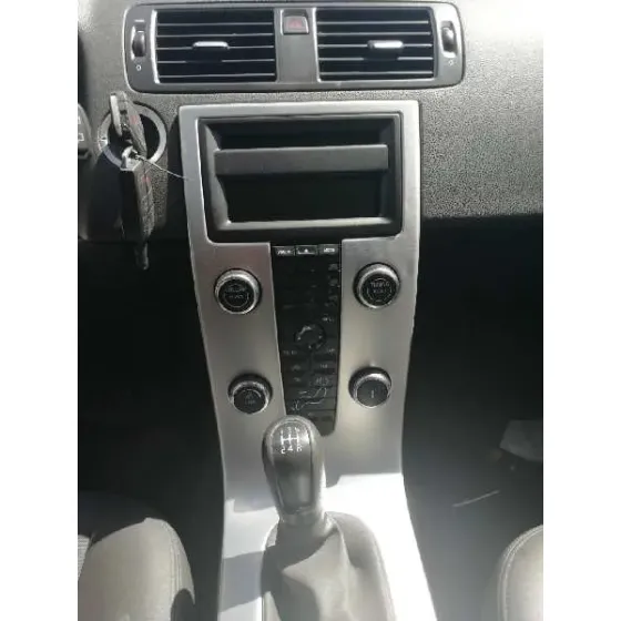 VOLVO C30 '2010 1.6 D NEGRO