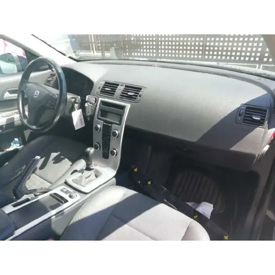VOLVO C30 '2010 1.6 D NEGRO