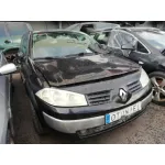RENAULT MEGANE II BERLINA 5P RENAULT MEGANE II BERLINA 5P '2003 CONFORT AUTHENTIQUE NEGRO 2002