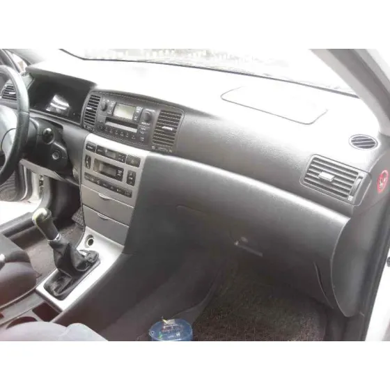 TOYOTA COROLLA (E12) '2003 2.0 D-4D LINEA SOL BERLINA BLANCO