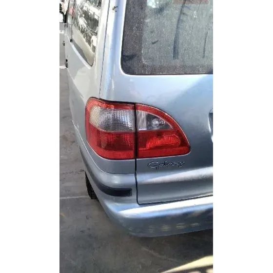 FORD GALAXY (VY) '2004 AMBIENTE GRIS AZULON