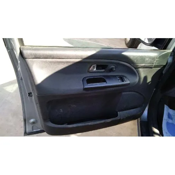 FORD GALAXY (VY) '2004 AMBIENTE GRIS AZULON