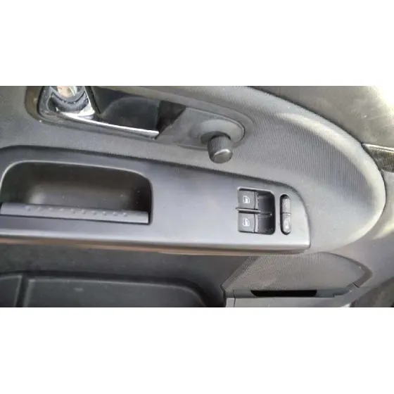 FORD GALAXY (VY) '2004 AMBIENTE GRIS AZULON
