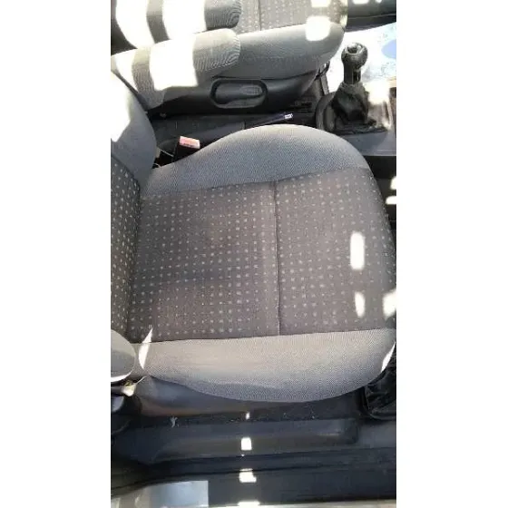 FORD GALAXY (VY) '2004 AMBIENTE GRIS AZULON