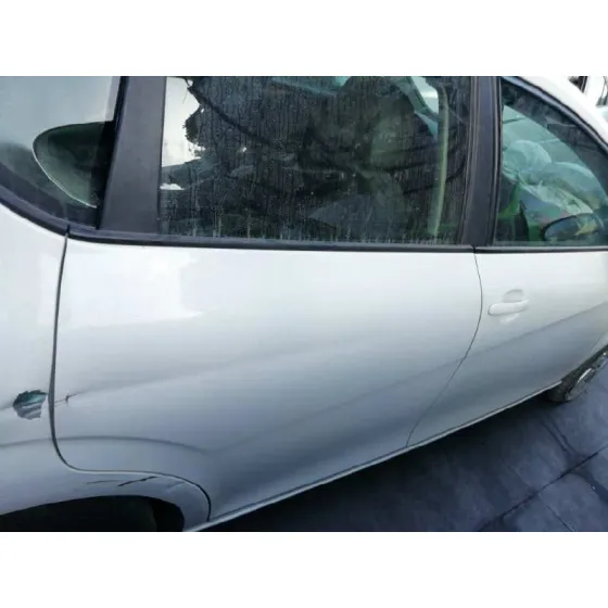 SEAT LEON (1P1) '2010 REFERENCE BLANCO