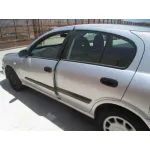 NISSAN ALMERA (N16/E) NISSAN ALMERA (N16/E) '2001 2.2 16V TURBODIESEL CAT GRIS 2000