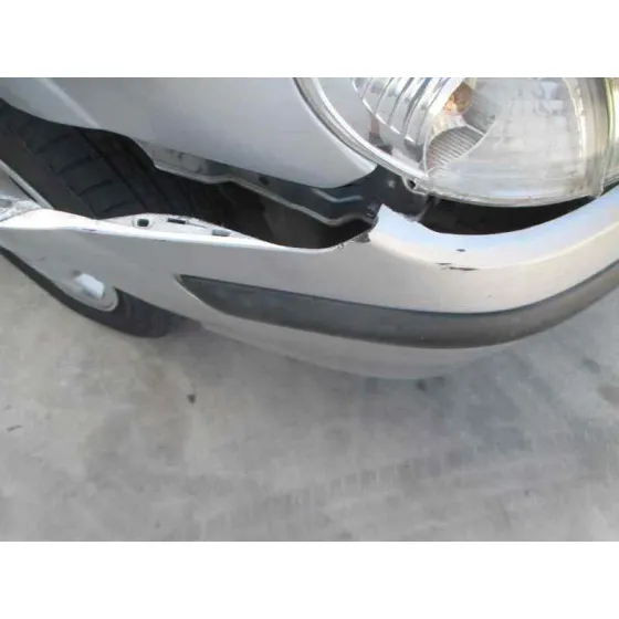NISSAN ALMERA (N16/E) '2001 2.2 16V TURBODIESEL CAT GRIS