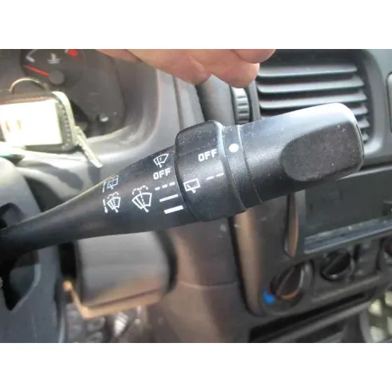 NISSAN ALMERA (N16/E) '2001 2.2 16V TURBODIESEL CAT GRIS