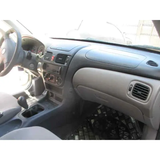 NISSAN ALMERA (N16/E) '2001 2.2 16V TURBODIESEL CAT GRIS