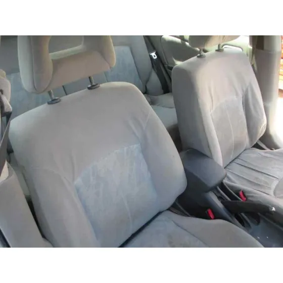 NISSAN ALMERA (N16/E) '2001 2.2 16V TURBODIESEL CAT GRIS