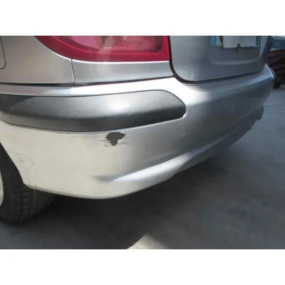 NISSAN ALMERA (N16/E) '2001 2.2 16V TURBODIESEL CAT GRIS