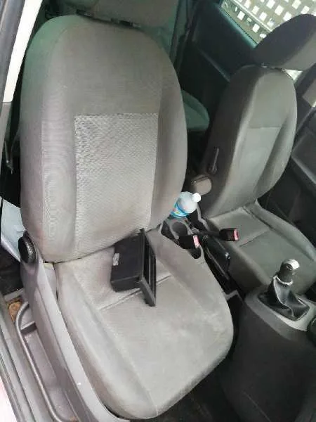 FORD FOCUS C-MAX (CAP) FORD FOCUS C-MAX (CAP) '2004 AMBIENTE (D) GRANATE 2003