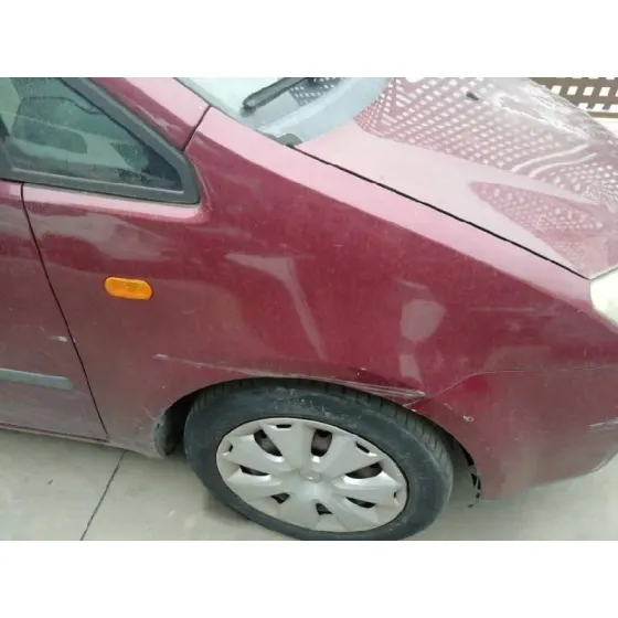 FORD FOCUS C-MAX (CAP) '2004 AMBIENTE (D) GRANATE