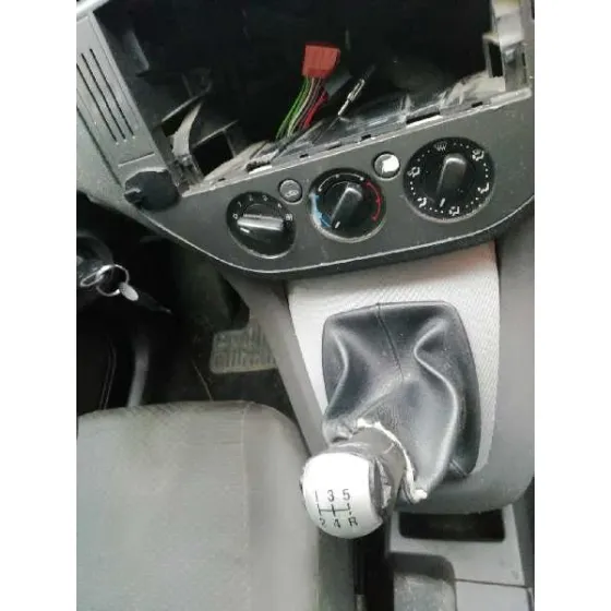 FORD FOCUS C-MAX (CAP) '2004 AMBIENTE (D) GRANATE