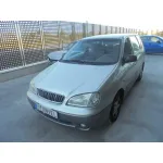 KIA CARENS KIA CARENS '2000 1.8 LS MONOVOLUMEN GRIS 2000