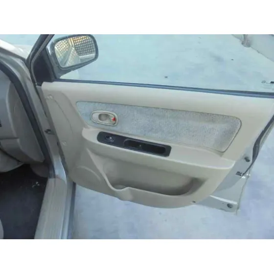 KIA CARENS '2000 1.8 LS MONOVOLUMEN GRIS