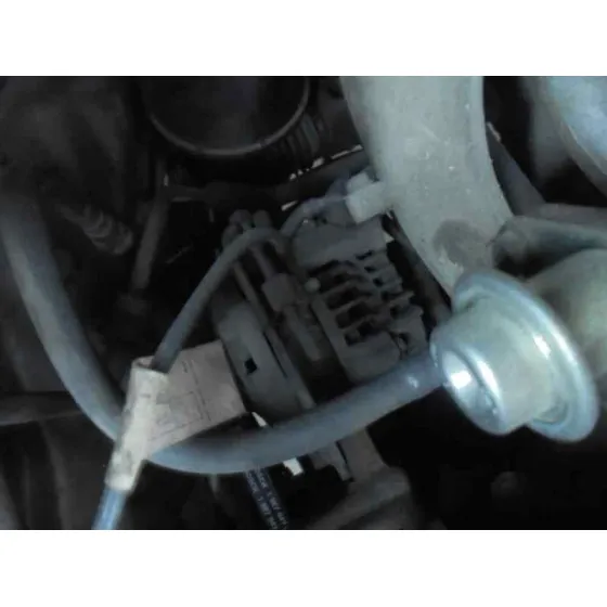 KIA CARENS '2000 1.8 LS MONOVOLUMEN GRIS