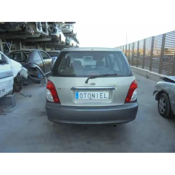 KIA CARENS '2000 1.8 LS MONOVOLUMEN GRIS