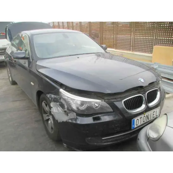 BMW SERIE 5 BERLINA (E60) '2007 520D AZUL