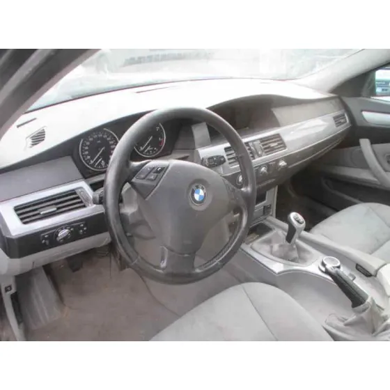 BMW SERIE 5 BERLINA (E60) '2007 520D AZUL