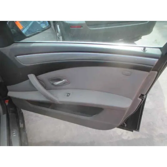 BMW SERIE 5 BERLINA (E60) '2007 520D AZUL