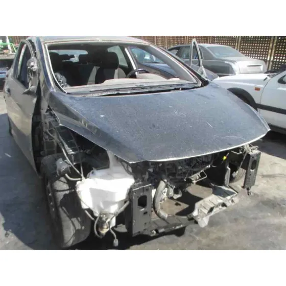 HYUNDAI I30 (GD) '2013 CLASSIC NEGRO
