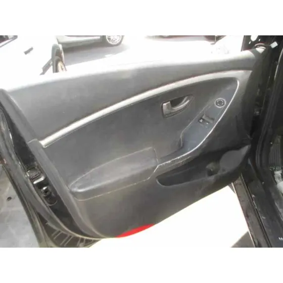 HYUNDAI I30 (GD) '2013 CLASSIC NEGRO
