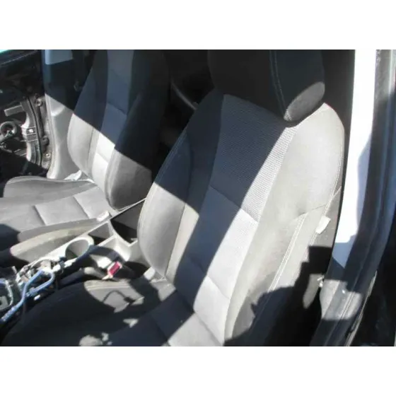HYUNDAI I30 (GD) '2013 CLASSIC NEGRO