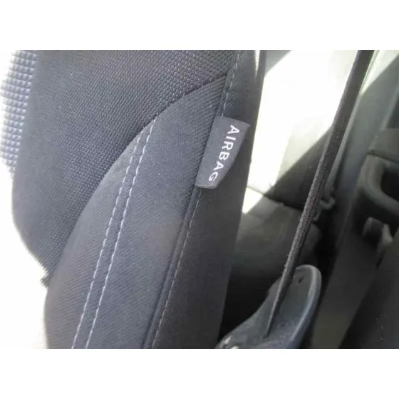 HYUNDAI I30 (GD) '2013 CLASSIC NEGRO