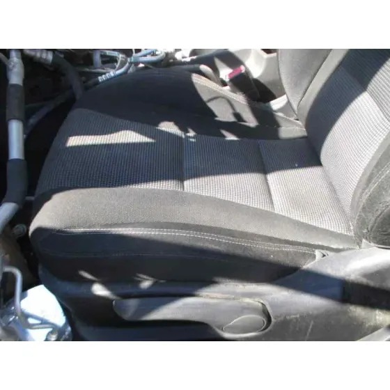 HYUNDAI I30 (GD) '2013 CLASSIC NEGRO