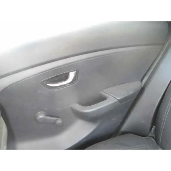 HYUNDAI I30 (GD) '2013 CLASSIC NEGRO