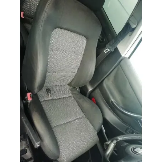 SEAT LEON (1M1) '2005 FR SPECIAL EDITION BLANCO