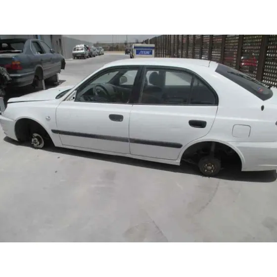 HYUNDAI ACCENT (LC) '2003 GL 5P BLANCO