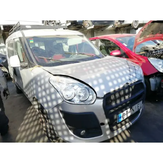 FIAT DOBLO CARGO '2010 1.6 JTDM 16V CAT GRIS PLATA