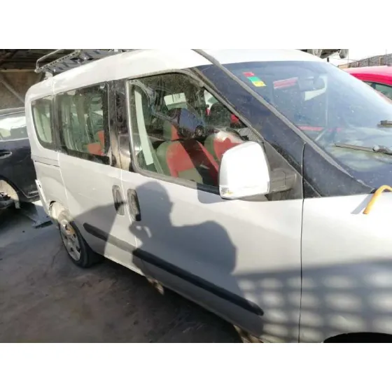 FIAT DOBLO CARGO '2010 1.6 JTDM 16V CAT GRIS PLATA
