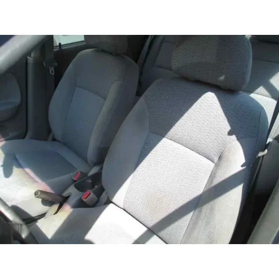 KIA RIO '2000 1.5 CAT