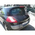 RENAULT MEGANE II BERLINA 3P RENAULT MEGANE II BERLINA 3P '2004 CONFORT AUTHENTIQUE NEGRO 2002
