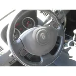 RENAULT MEGANE II BERLINA 3P RENAULT MEGANE II BERLINA 3P '2004 CONFORT AUTHENTIQUE NEGRO 2002