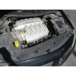 RENAULT MEGANE II BERLINA 3P RENAULT MEGANE II BERLINA 3P '2004 CONFORT AUTHENTIQUE NEGRO 2002