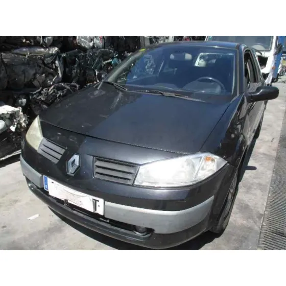 RENAULT MEGANE II BERLINA 3P '2004 CONFORT AUTHENTIQUE NEGRO