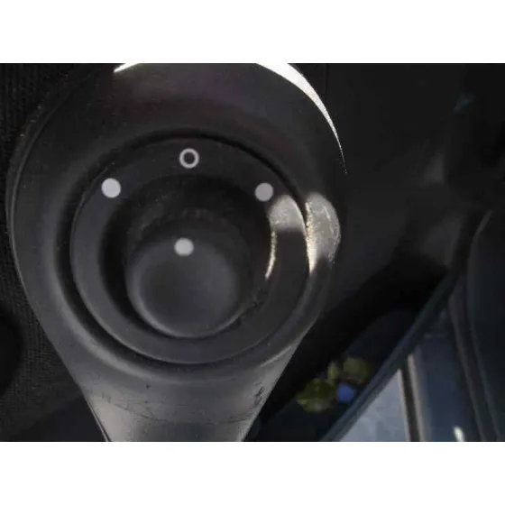 RENAULT MEGANE II BERLINA 3P '2004 CONFORT AUTHENTIQUE NEGRO